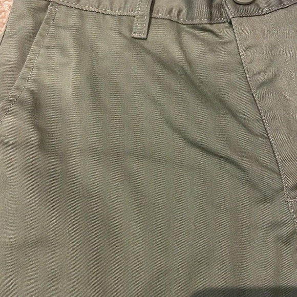 RVCA MENS GREEN WEEKEND CHINO SHORTS SZ 30 - Picture 2 of 6